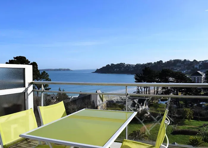 Appartement 2-4 pers VUE MER EXCEPTIONNELLE avec terrasse à PERROS-GUIREC - Ref 908