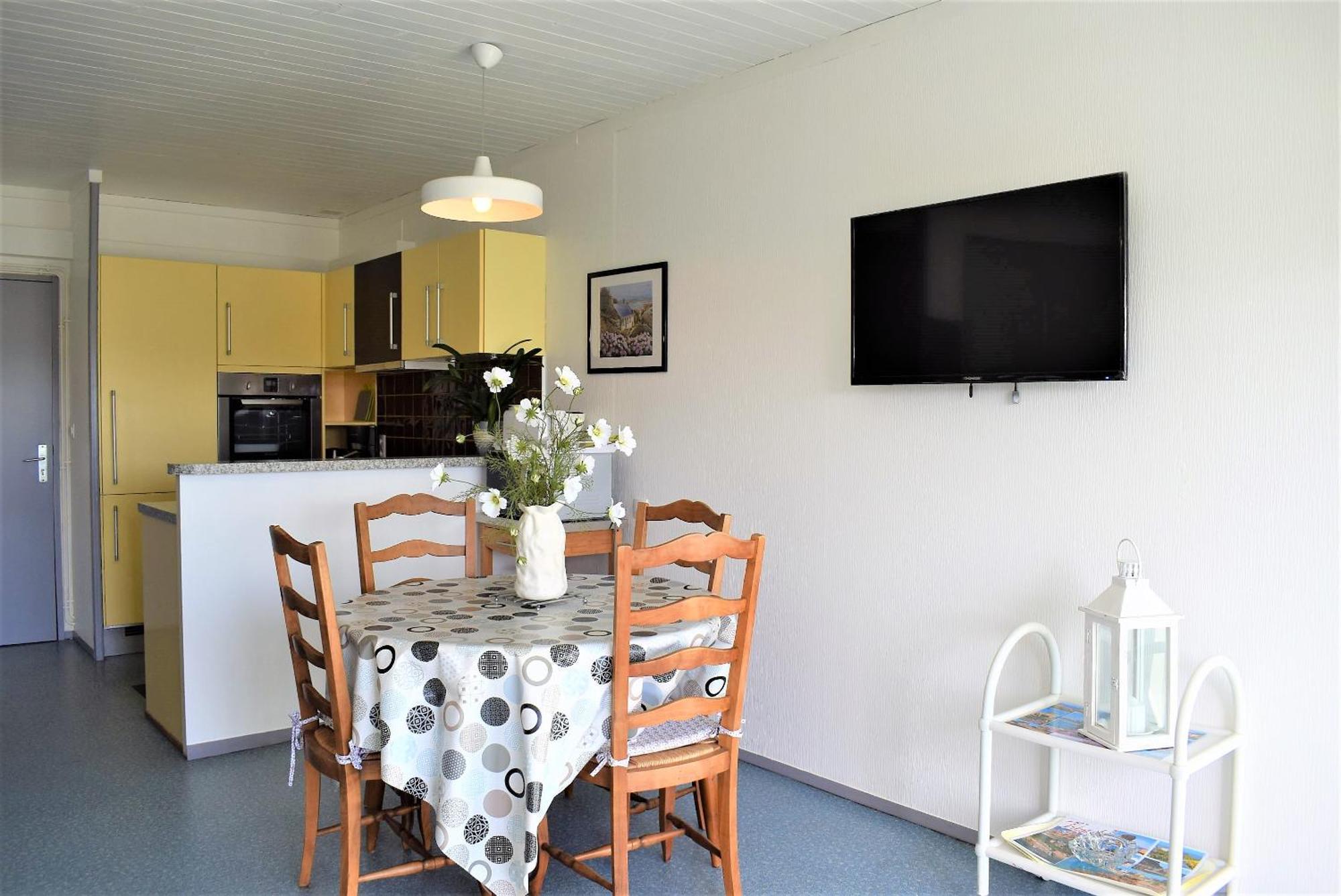 Appartement 2-4 Pers Vue Exceptionnelle Avec Terrasse à - Ref 908 *